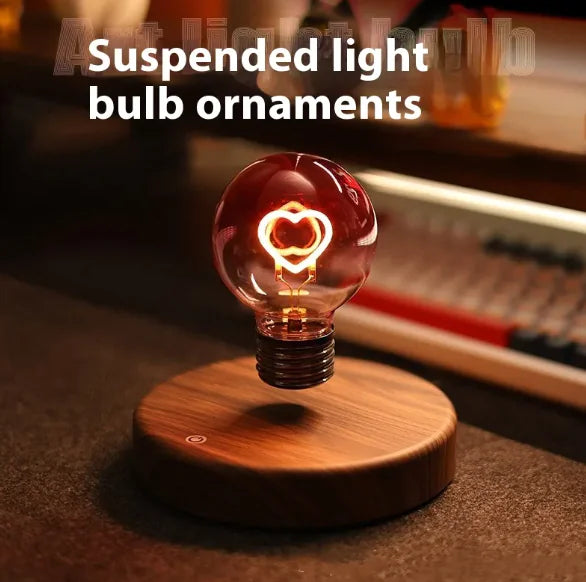 AmoGlow – Magnetic Floating Heart Lamp