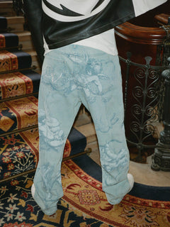 UrbanHeart - Washed Blue Street Jeans – Iconic Baggy Design