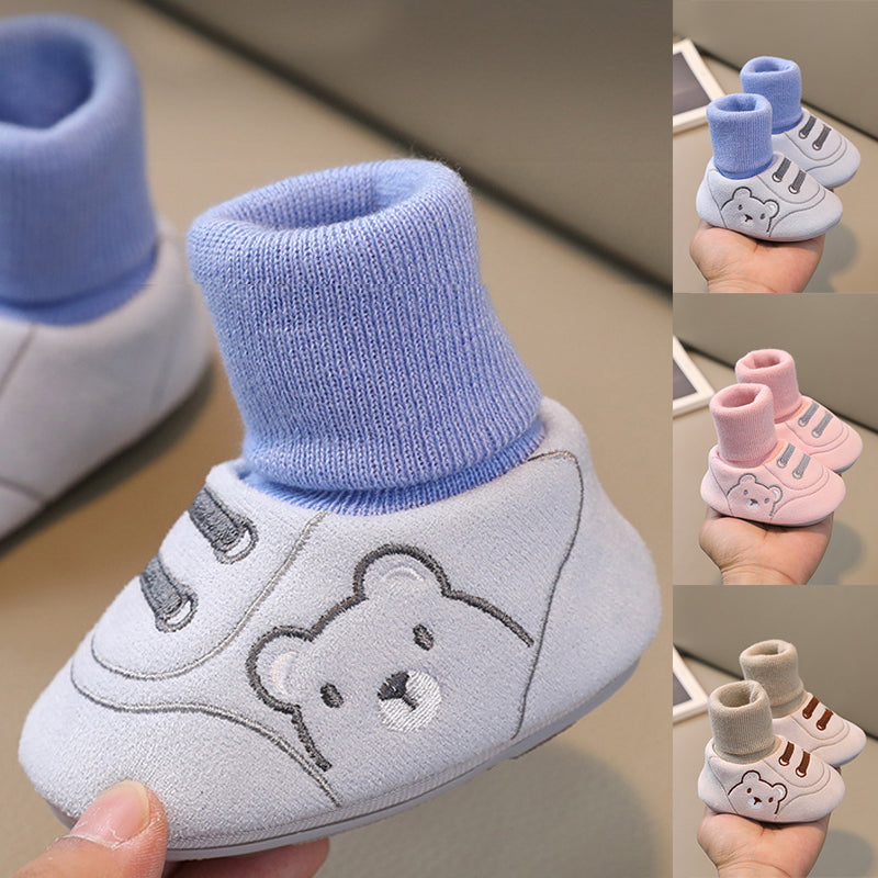 SnuggleSteps – Cozy Baby Winter Shoes