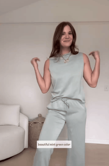 EffortlessEase - Sleeveless Top & Wide-Leg Pants Set