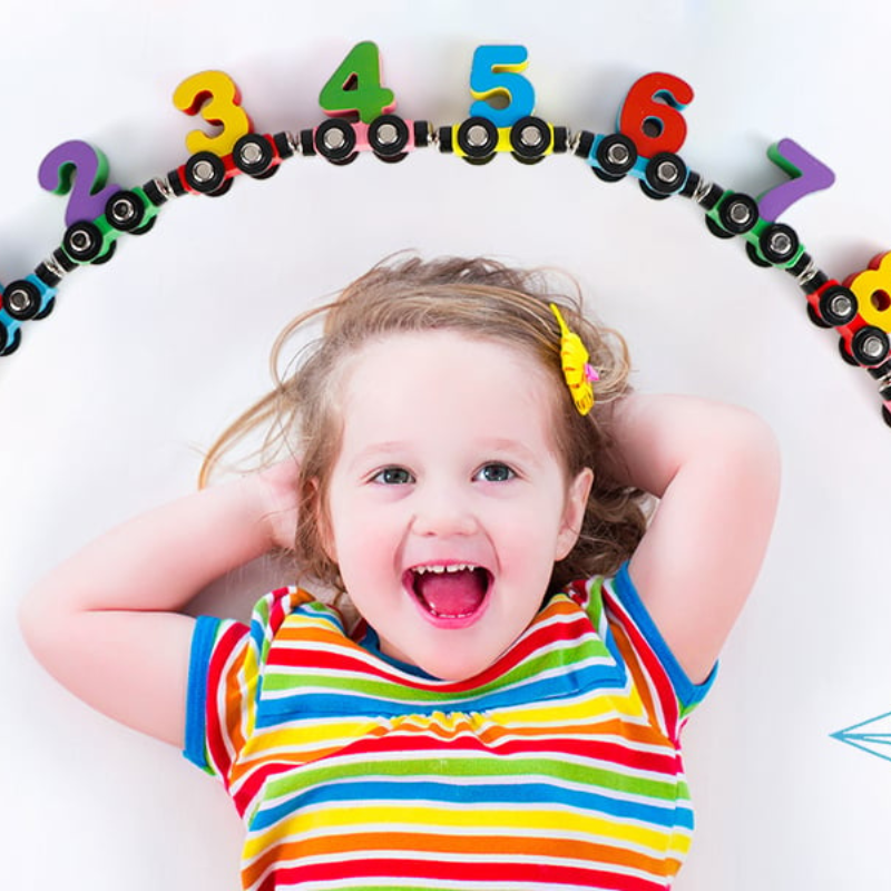 PlaySmart - Interactive Magnetic Learning Train Set