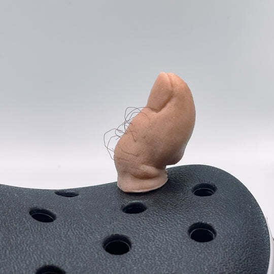 ToeBlitz - Oversized Croc Charm Decoration