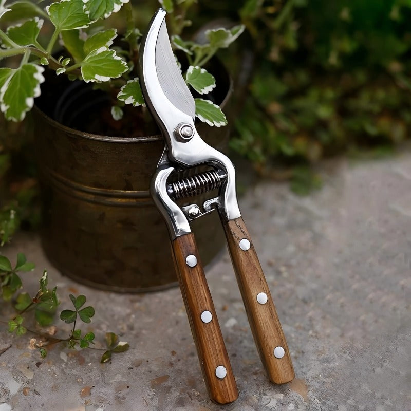 IronLeaf – Artisan Hand-Forged Multipurpose Shears