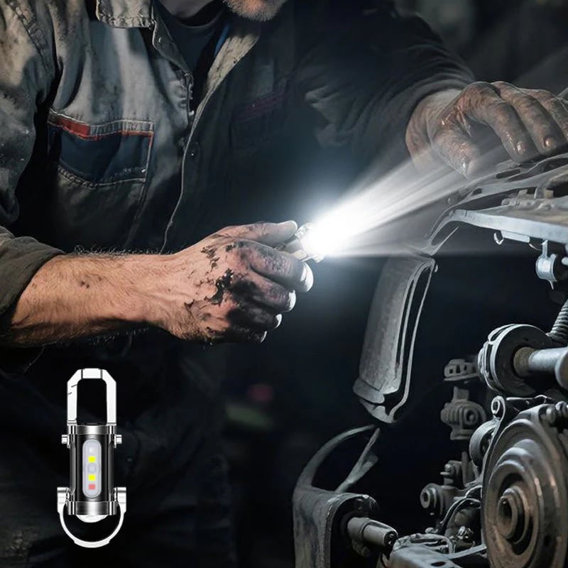 LumiKey – Rechargeable Keychain Flashlight