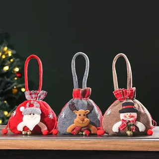 Love-Filled Christmas Doll Gift Bags marnetic