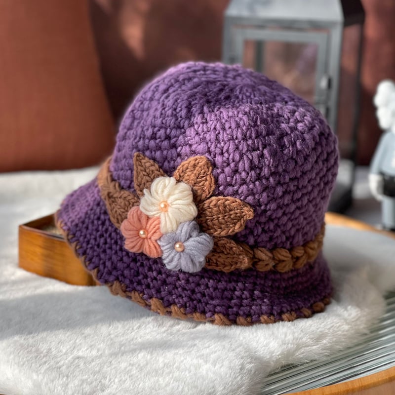 WarmCore – Women’s Flower Knit Hat