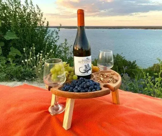 Wooden Outdoor Folding Picnic Table With Glass Holder marnetic