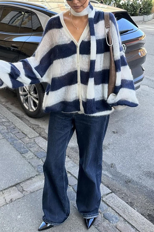 VibeLayer - Y2K Stripe Sweater
