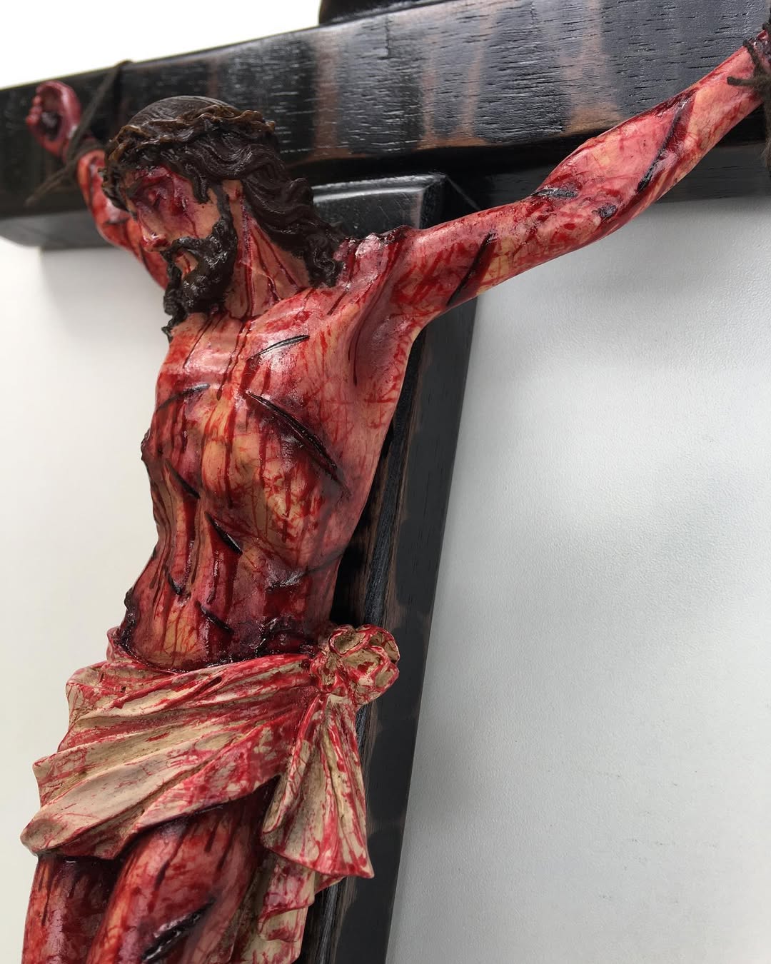 FaithCraft – Handmade Realistic Crucifix Christ