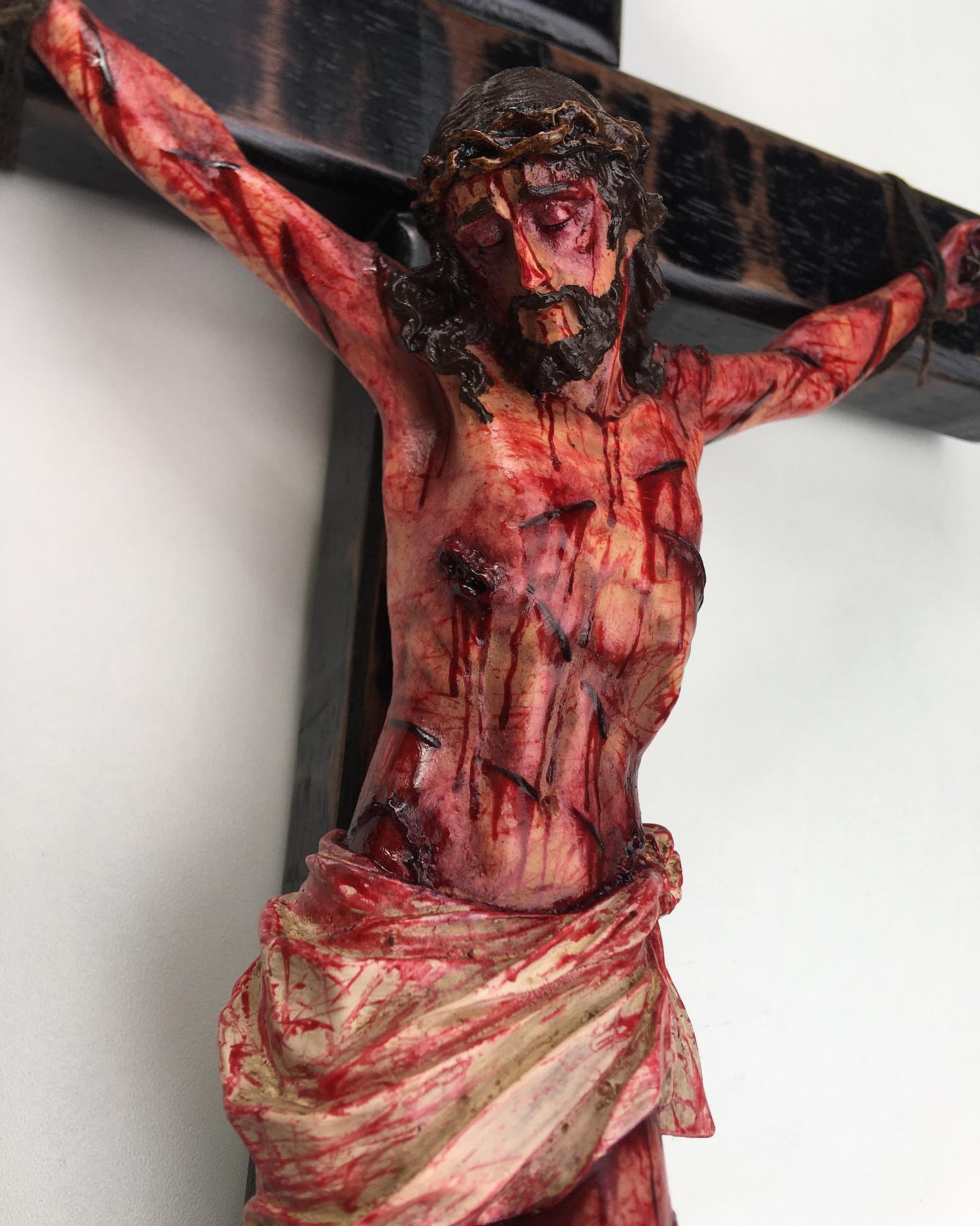 FaithCraft – Handmade Realistic Crucifix Christ