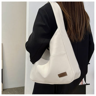 NovaTote – Minimal Leather Bag