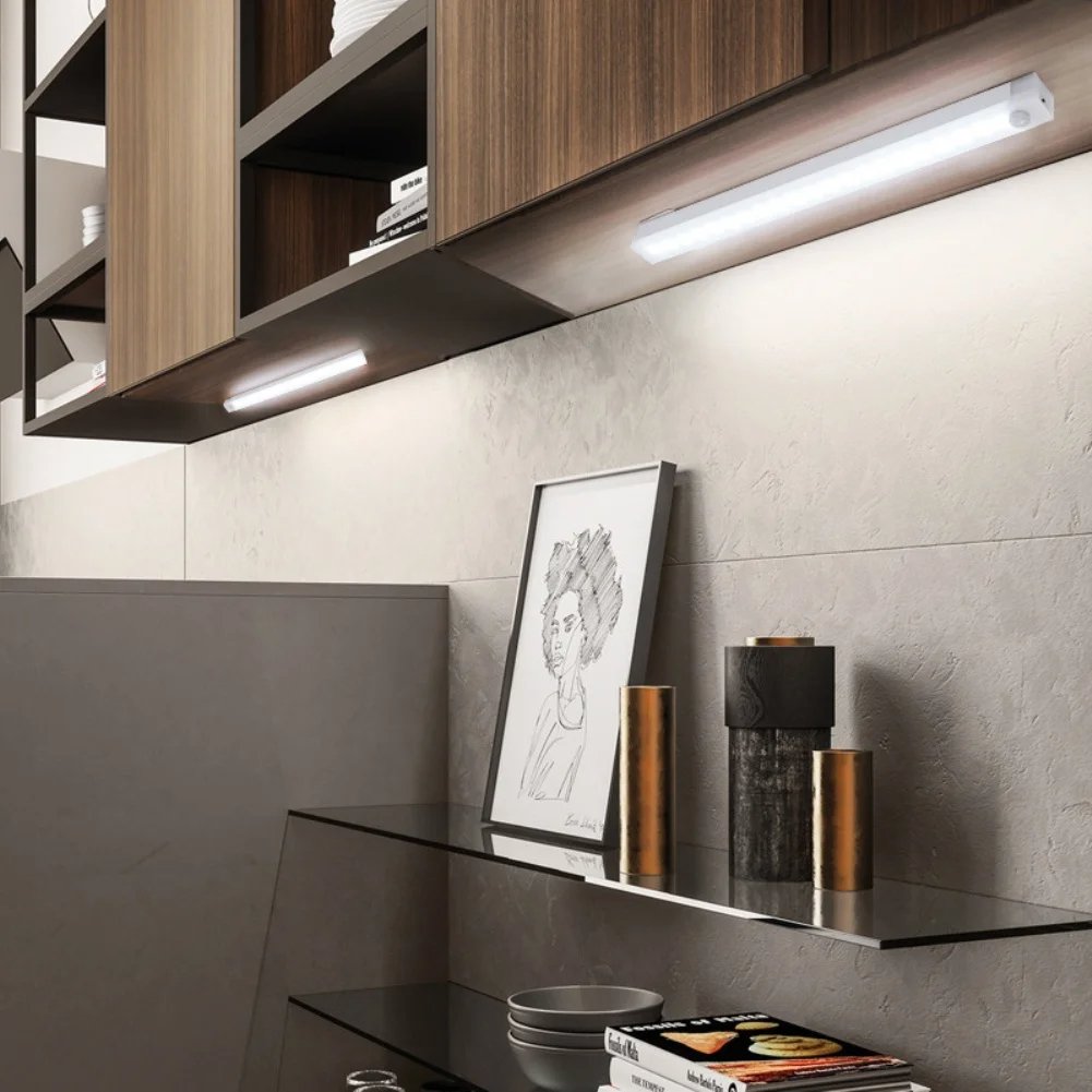 MagneticLux - Smart Sensor LED Light with Rechargeable Power