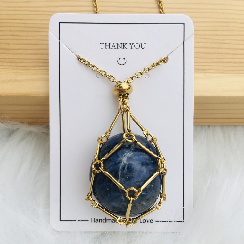 CrystalNest – Handmade Stone Holder Necklace