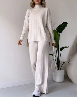 EffortlessChic – Slit Casual Two-Piece Set