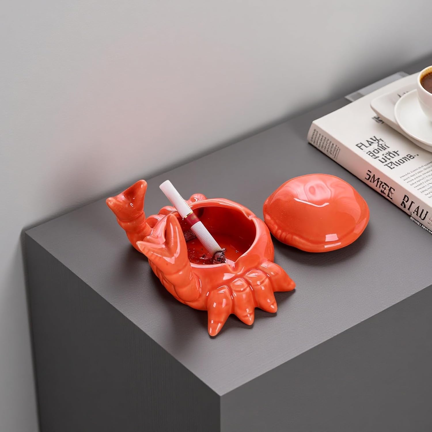 CrabNest – Decorative Crab Ashtray & Desk Accent