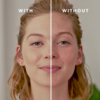 LumiBase – 4 in 1 Adaptive Tone Foundation