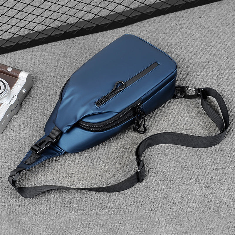 AquaCarry – Men’s Waterproof Shoulder Bag