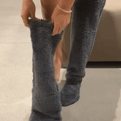 SnowPlume – Goose Down Knee Socks