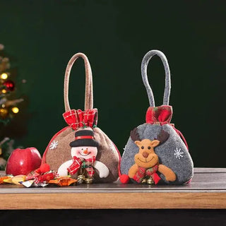 Love-Filled Christmas Doll Gift Bags marnetic