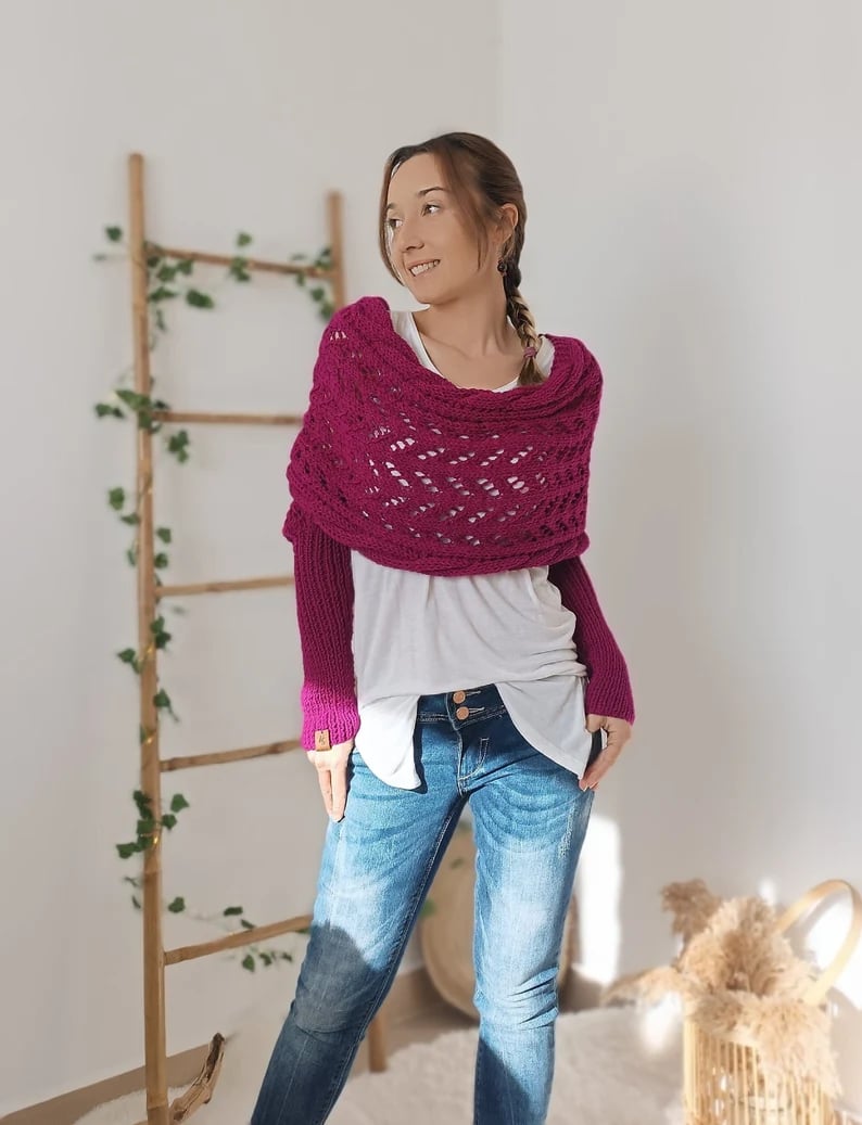 ThreadGlow – Stylish Cable Shrug
