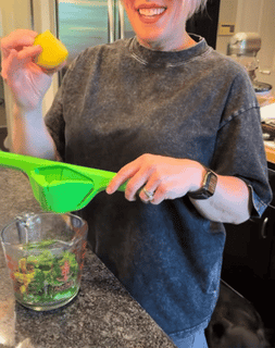 FreshSqueeze Max – Manual Citrus Juicer