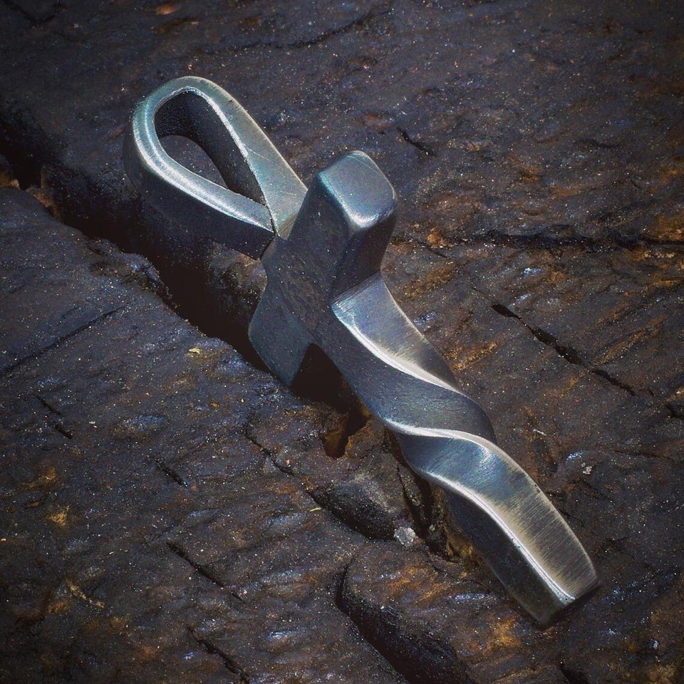 🔥 Handmade - Cross Necklace