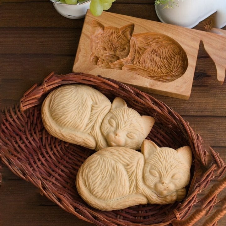 DoughDelight - Handcrafted Cookie Embossing Molds