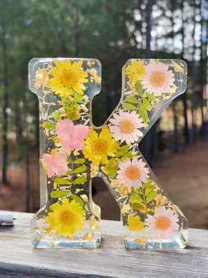 PetalAura – Dreamy Handmade Flower Lamp