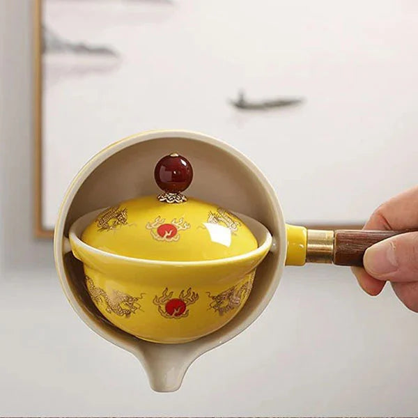 TeaVoyage 360° - The Portable Tea Maker Set with 4 Cups and Travel Bag ...