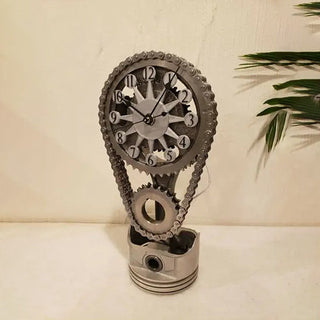 TimeTrack – Rotating Chain Clock