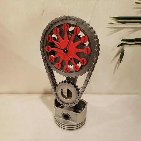 TimeTrack – Rotating Chain Clock
