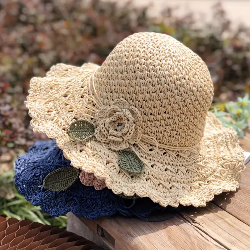 SunFlair – Elegant Ruffled Straw Hat
