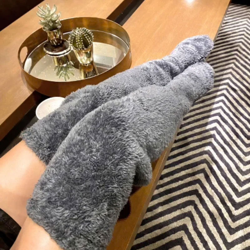 SnowPlume – Goose Down Knee Socks