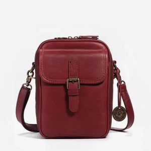 UrbanHide – Sleek Crossbody Leather Bag