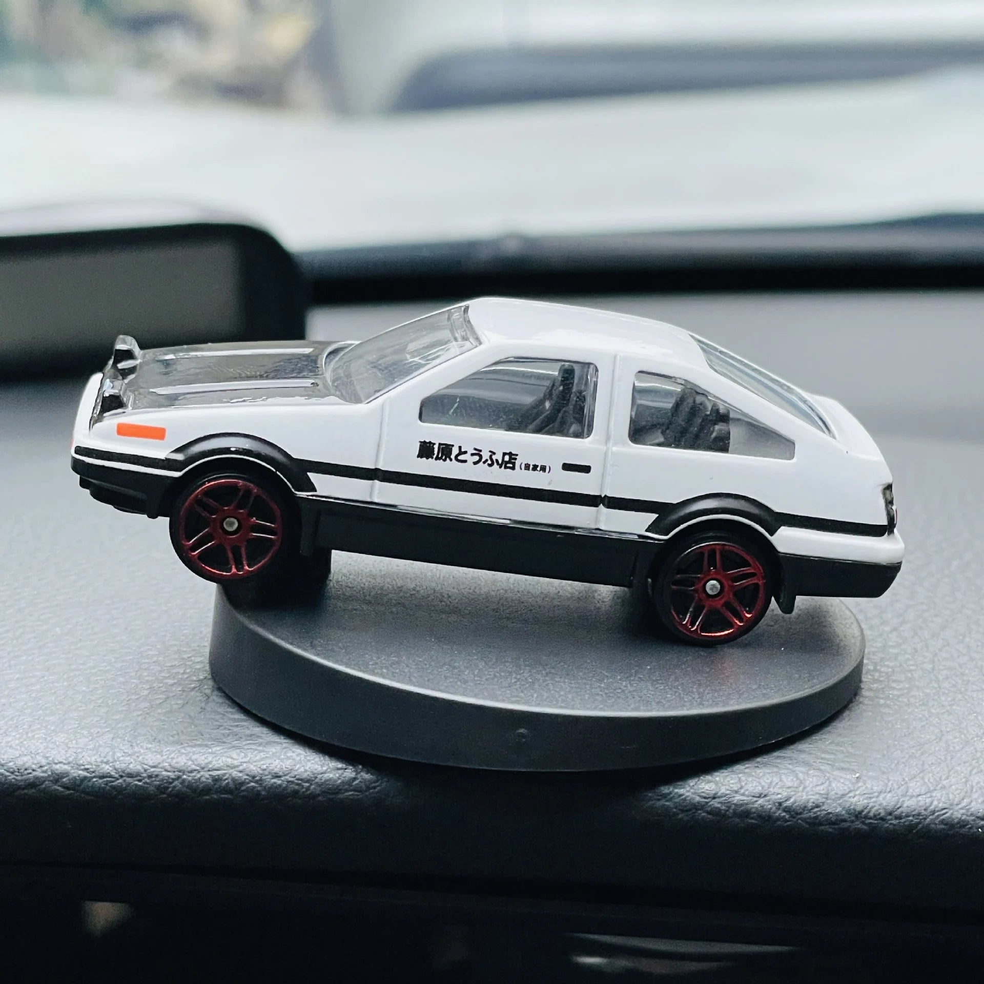 SpinMaster - AE86 Alloy Drifting Car Ornament