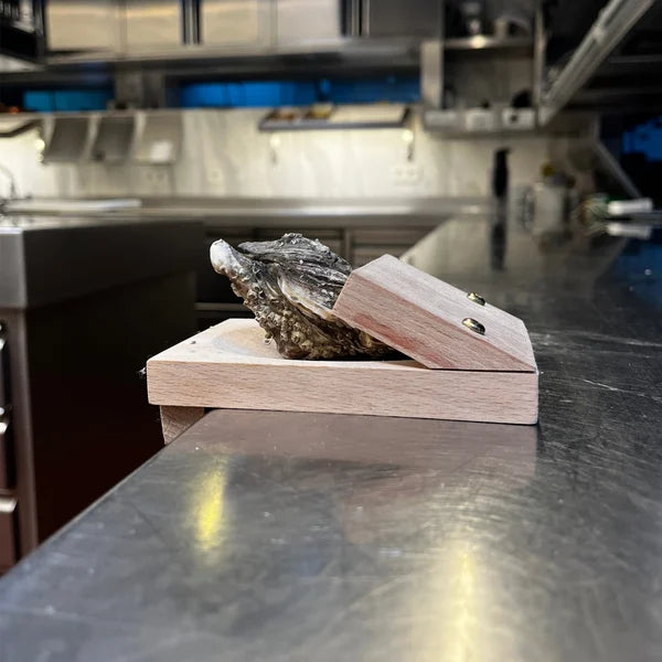 SureGrip Oyster Shucking Clamp marnetic