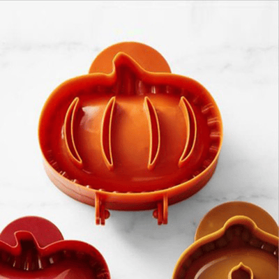 PieCharm Set - Create Delightful Autumn Pies in 3 Festive Shapes