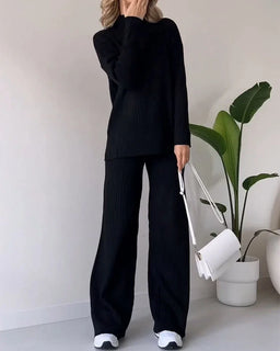 EffortlessChic – Slit Casual Two-Piece Set
