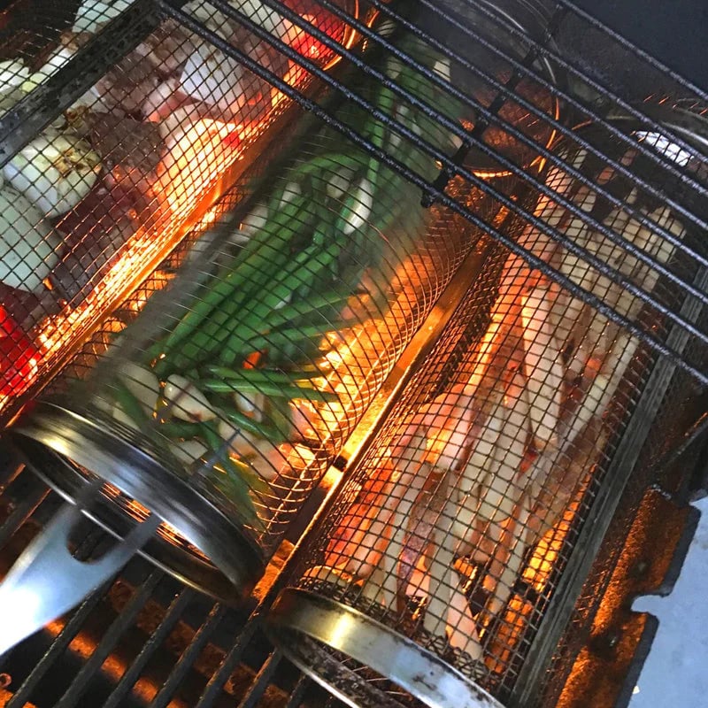 FlipGrill – Rolling BBQ Grill Basket