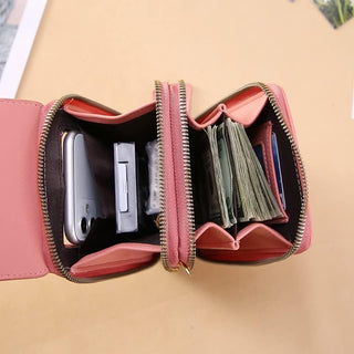StyleCarry – Touchscreen Crossbody Phone Handbag