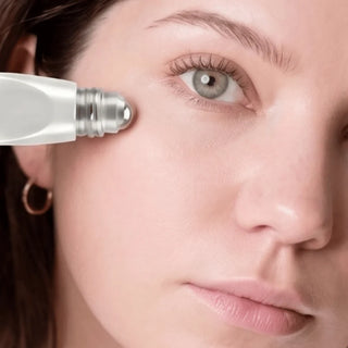 DermaEase – Nourishing Skin Care Roller