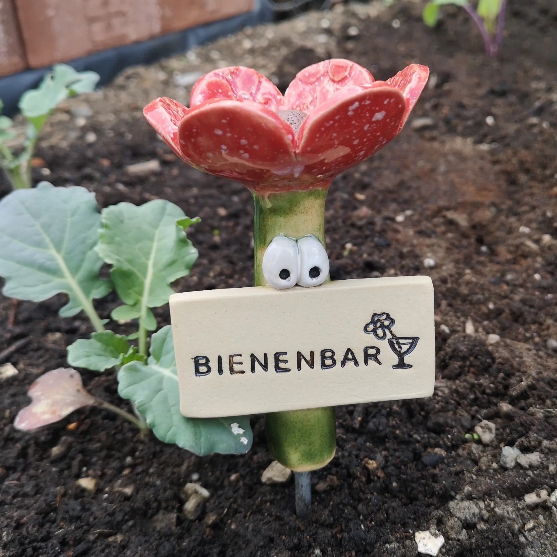 BuzzHaven – Eco Waterer for Garden Insects