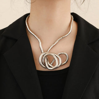 VenomLuxe – Sculpted Snake Jewelry Set