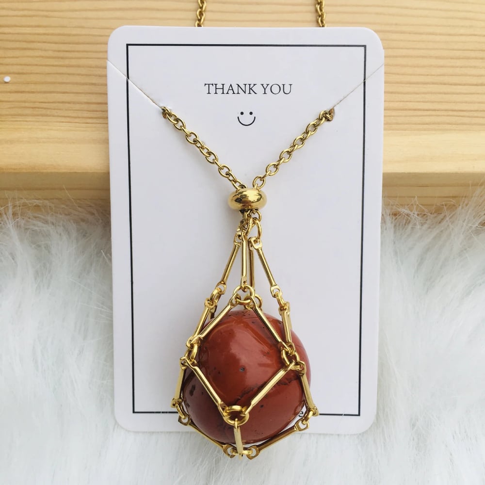 CrystalNest – Handmade Stone Holder Necklace