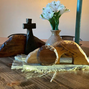 RisenGlory – Handmade Empty Tomb And Cross