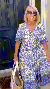 Calista - Soft & Flowy Printed Dress