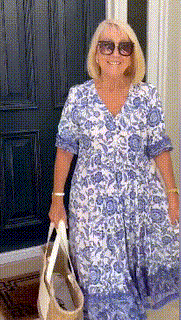 Calista - Soft & Flowy Printed Dress