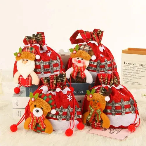 Love-Filled Christmas Doll Gift Bags marnetic