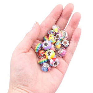 Young Jewelry Designers Explore The Brilliant Bracelet Kit For Kids marnetic