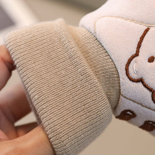 SnuggleSteps – Cozy Baby Winter Shoes